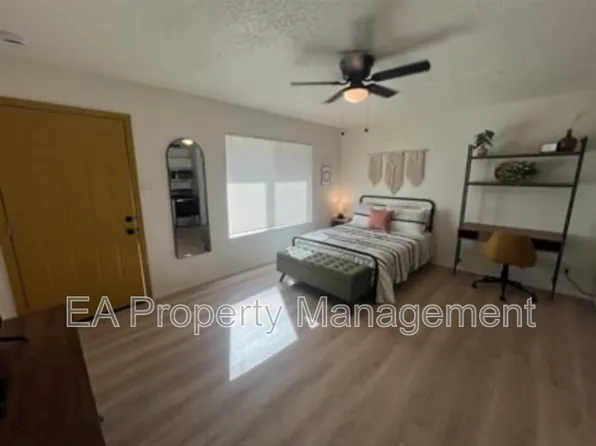 1320 Martin Luther King Ave NE, Albuquerque, NM