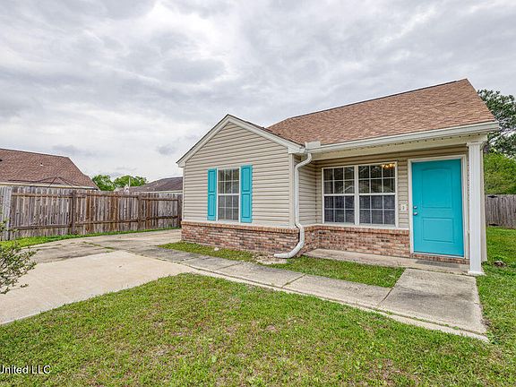 2nd image of 11132 Dede Dr