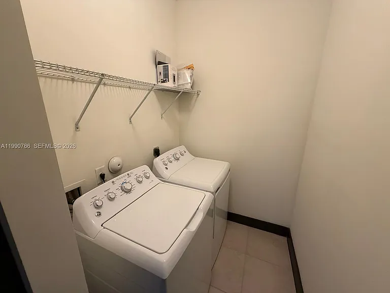 9143 NW 161st St #9143 — Photo 5