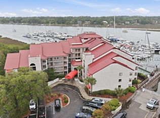 100 Helmsman Way APT 209, Hilton Head Island, SC 29928