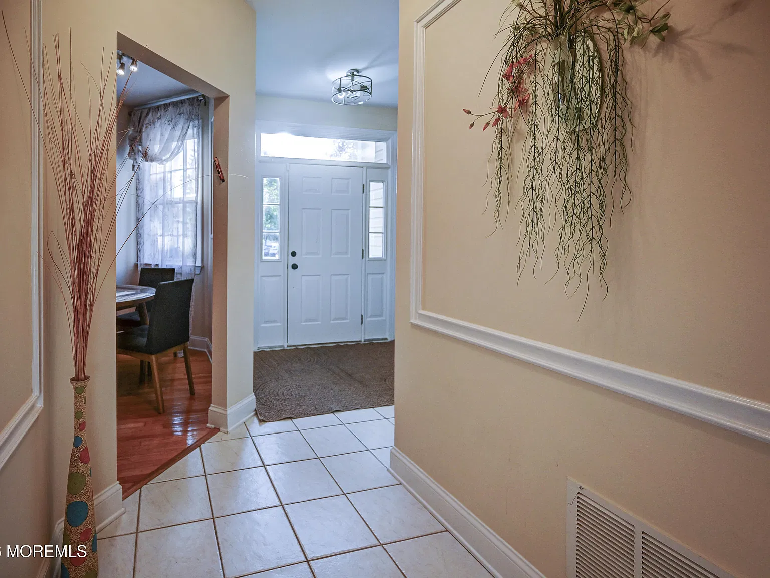 3 bed, 2.5 bath, 2062 sqft, $3,800 — Photo 4