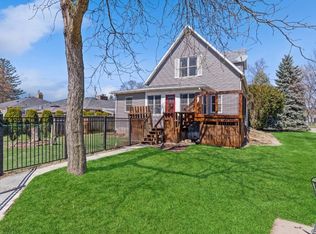 5100 Hickman Rd, Des Moines, IA 50310