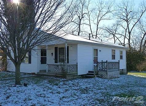 2nd image of 121 Bell Ct
