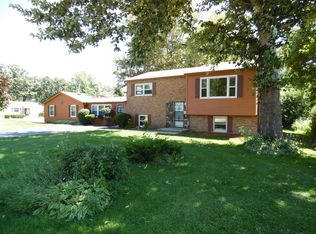21787 W Park Dr, Lake Villa, IL 60046