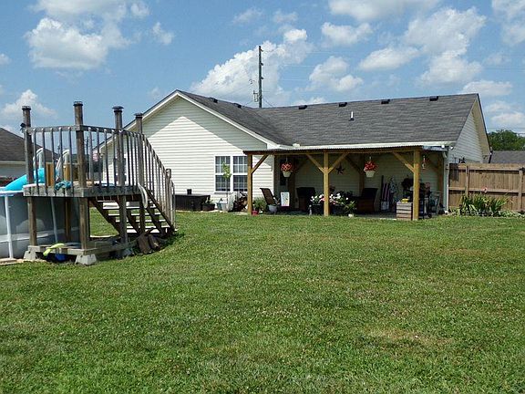 5th image of 703 Fall Creek Dr