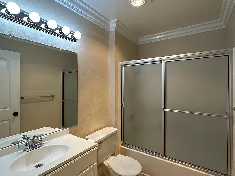 227 Woodland Pkwy #161 — Photo 23