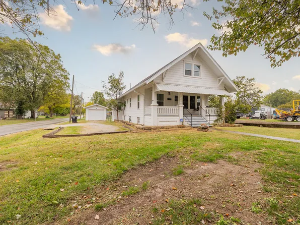 347 W Elm Street, Republic, MO 65738