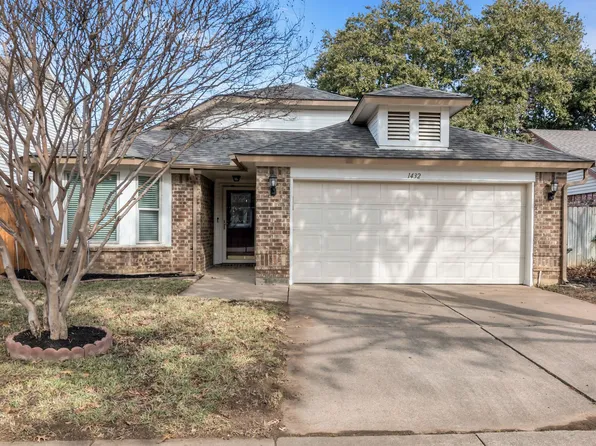 1432 Mockingbird Dr, Grapevine, TX 76051