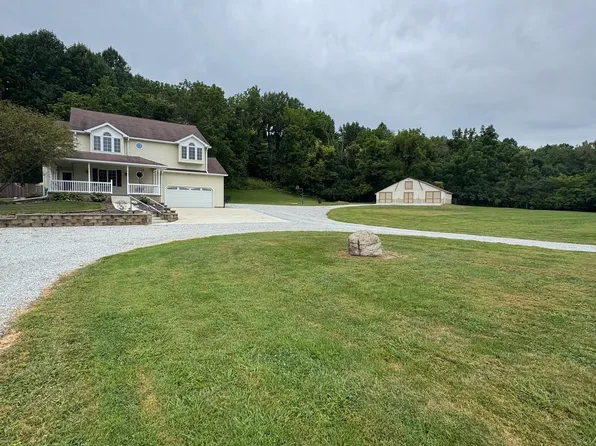 7135 S Greensboro Pike, Knightstown, IN 46148