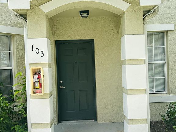 2nd image of 166 Peacock Blvd #34103