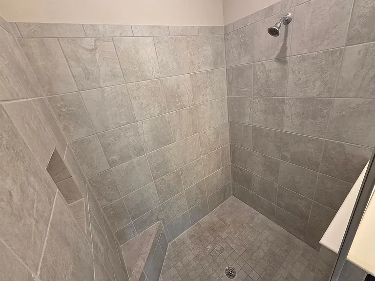 2865 High Pointe St — Photo 21