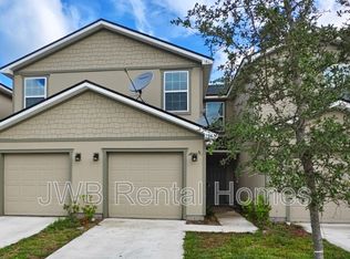 7863 Playschool Ln, Jacksonville, FL 32210