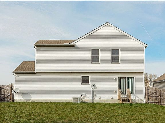 5th image of 143 Winesap St SW
