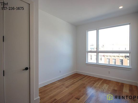 4th image of 374 Throop Ave #4G