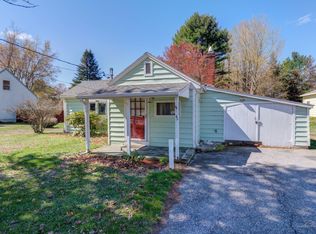 43 Shaker Rd, Gray, ME 04039