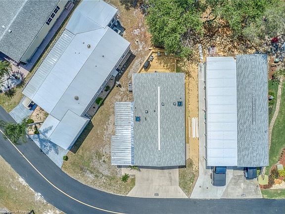 2nd image of 286 Shoreline Dr