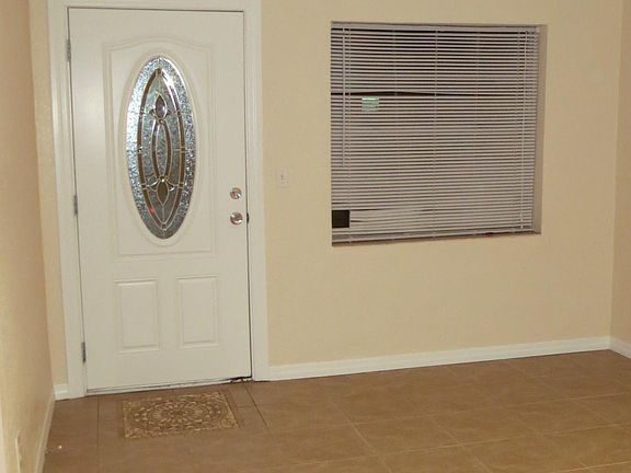 4th image of 98 Melton Dr
