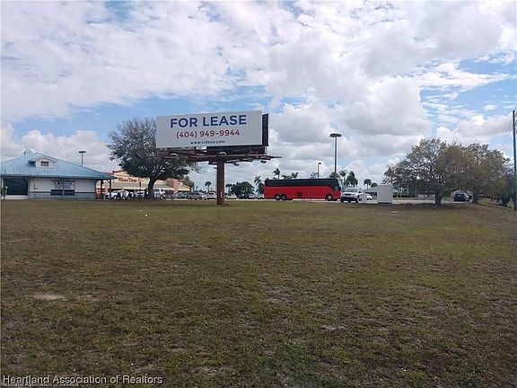 3rd image of 1503 Us Highway 27 S