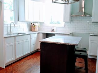 814 N Augusta St, Staunton, VA 24401