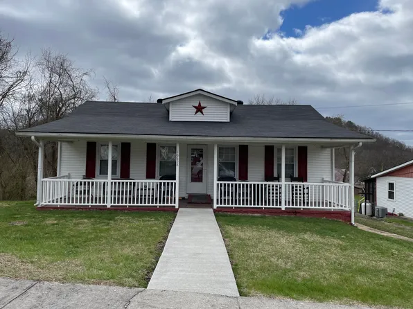 16658 Broad St, Saint Paul, VA 24283