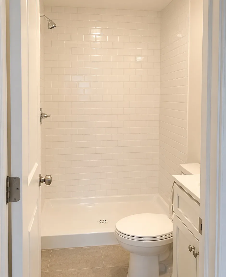 Studio, 300 sqft, $1,100 — Photo 4
