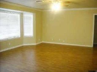 901 W Lubbock St, Brenham, TX 77833