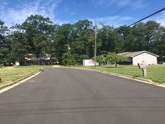 5th image of 1596 Wisteria Ave