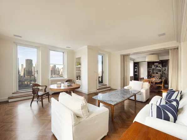 781 5th Avenue image 1 of 9