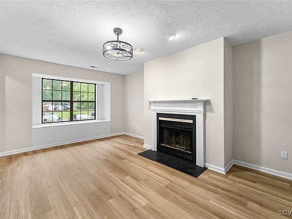 4th image of 1712 Skiffes Creek Cir