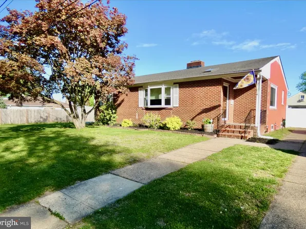 710 W 14th St, New Castle, DE 19720