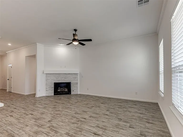 18025 Sunny Stone Ct — Photo 19