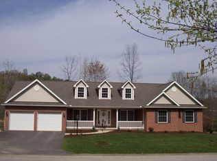 329 Forest Ridge Rd, Indiana, PA 15701