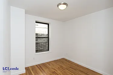 Rented by LC Lemle Real Estate Group