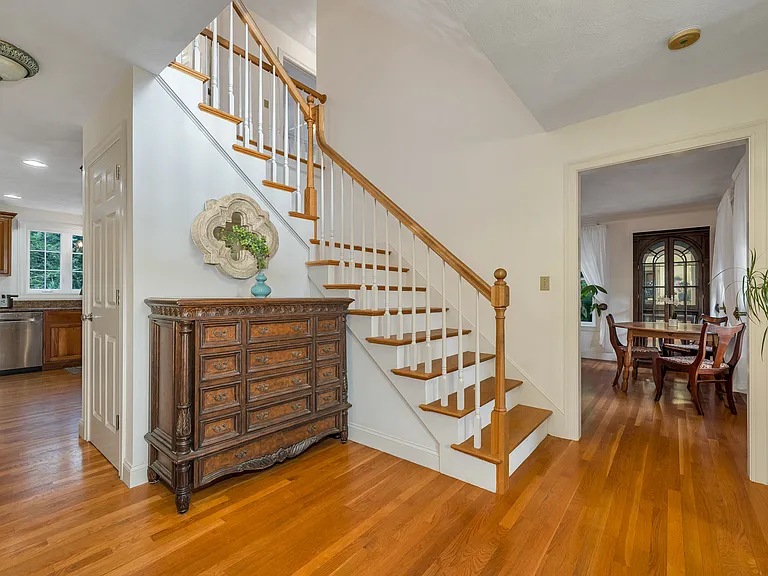 8 Hemlock Ln — Photo 20