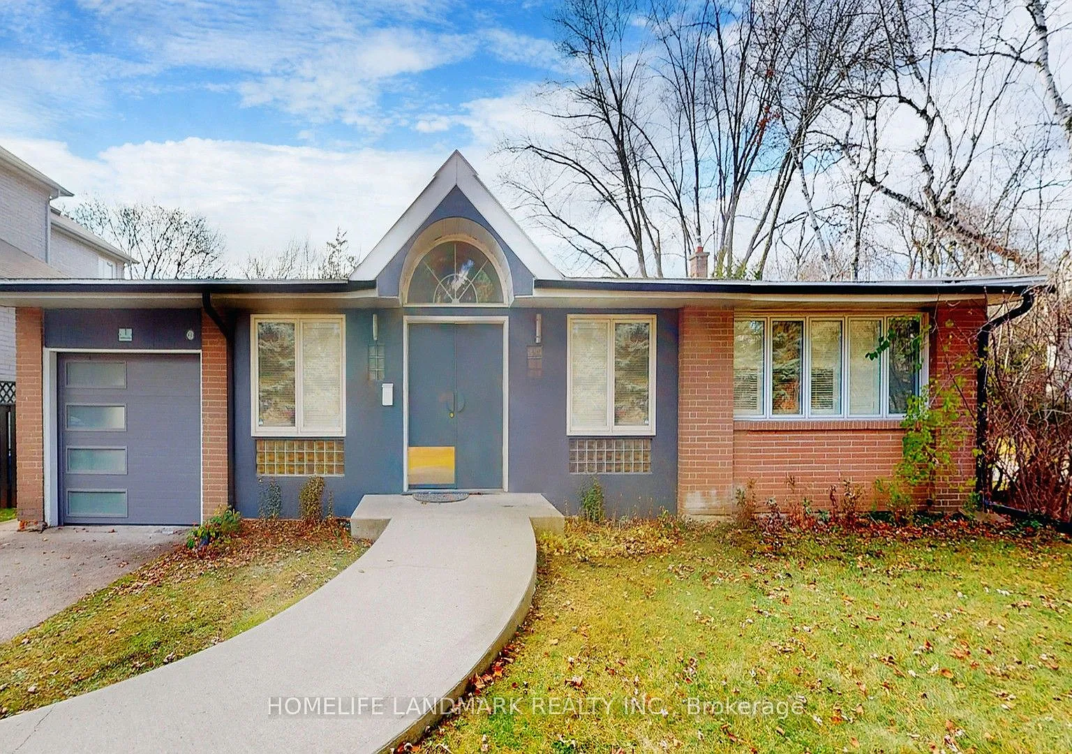 5 bed, $5,350 — Photo 1