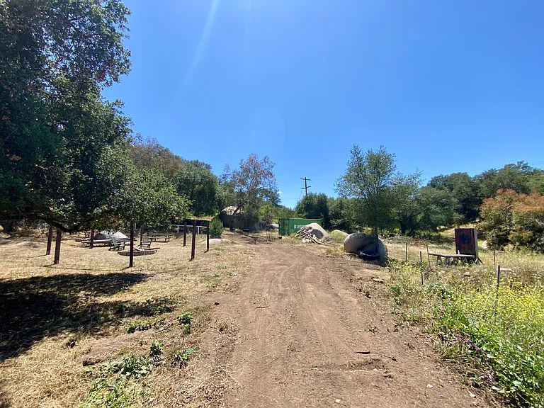 2761 Joan Ln — Photo 118