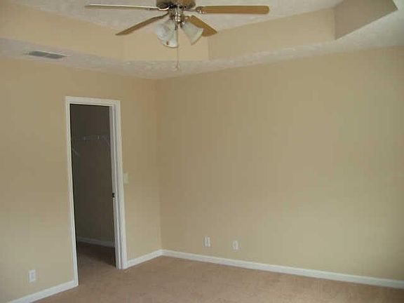 3rd image of 3323 Velvet Court Lot #170-lot 1270
