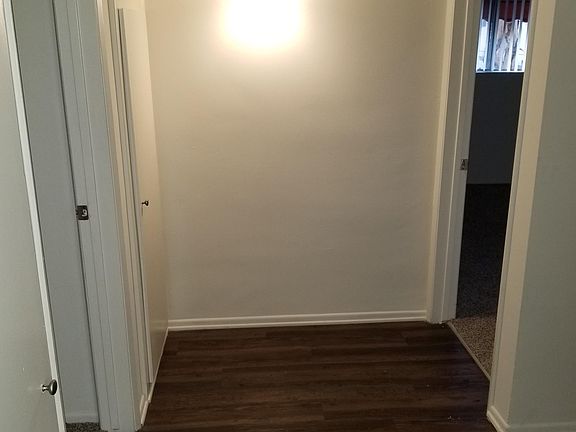 4th image of 17847 Margate St #104
