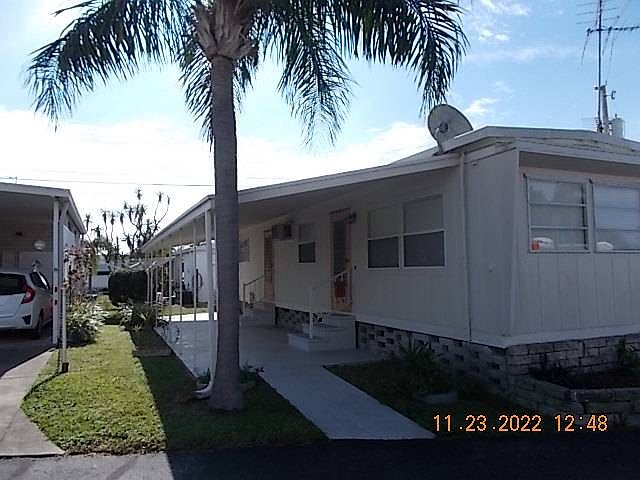 1st image of 2701 34th St N #405