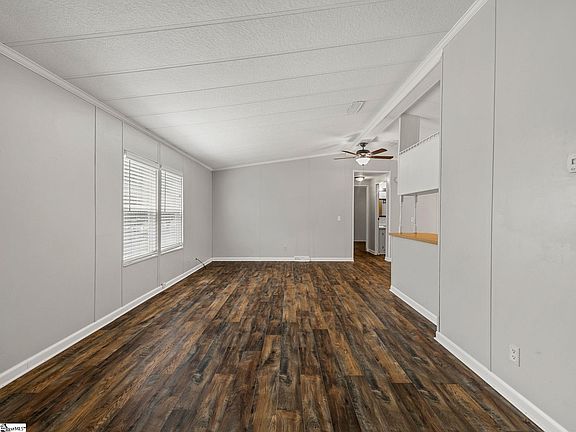 5th image of 499 Murph Rd
