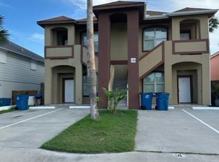125 E Kingfish St #1, South Padre Island, TX 78597