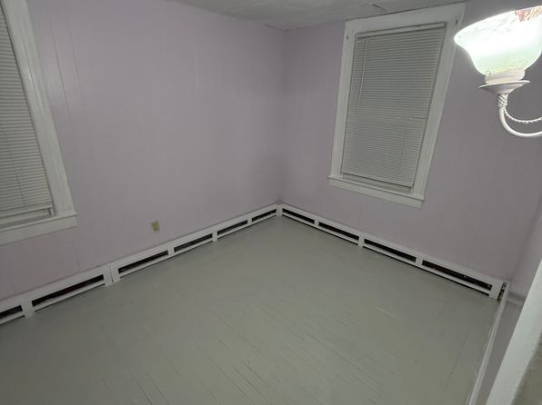 168 Harrison St FLOOR 2