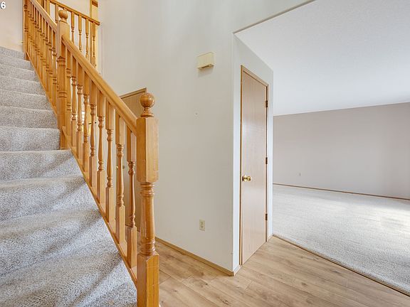 5th image of 15814 NE 70th St