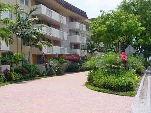 1800 Sans Souci Blvd APT 341, North Miami, FL 33181