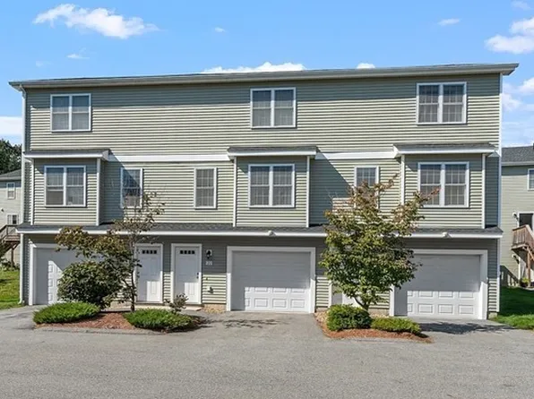 311 Littleton Rd APT 20, Chelmsford, MA 01824
