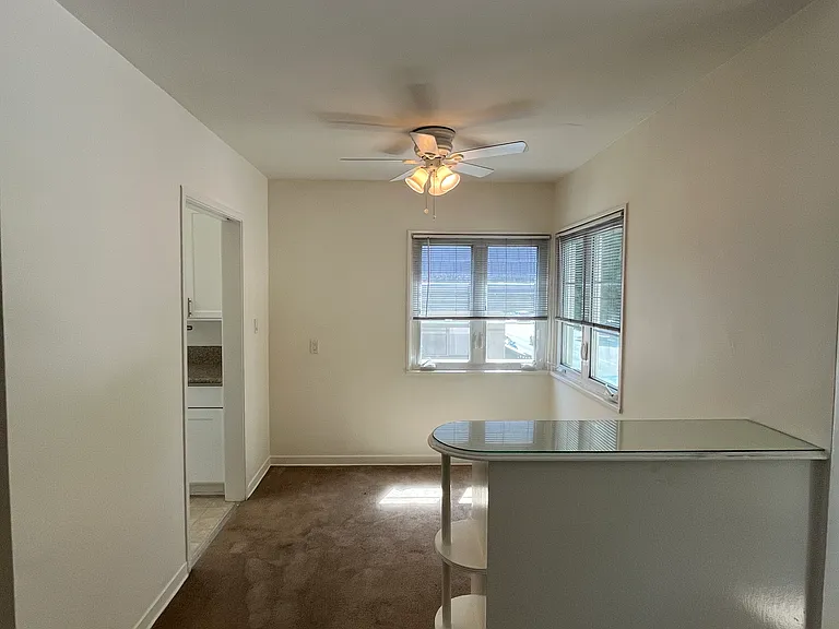 1826 Montana Ave #C — Photo 12