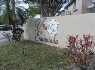 15721 SW 137th Ave APT 101, Miami, FL 33177