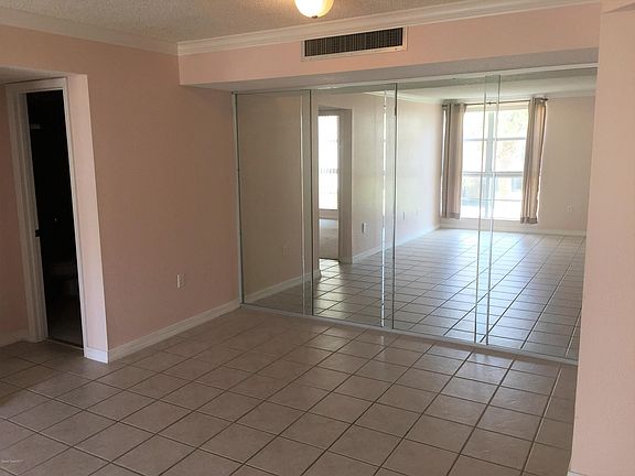 4th image of 4700 Ocean Beach Blvd APT 221