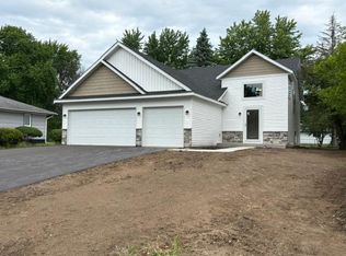 6649 167th St W, Rosemount, MN 55068