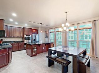 12 Fawn Ct, Delran, NJ 08075